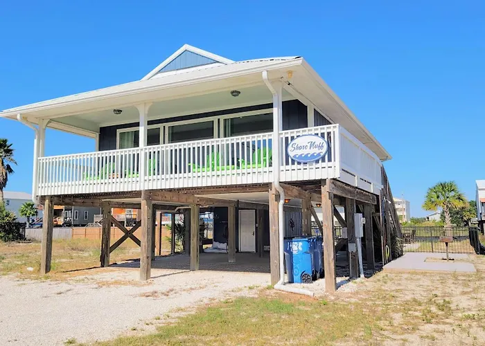 With Private Pool & Access - Sleeps 4 Holiday home