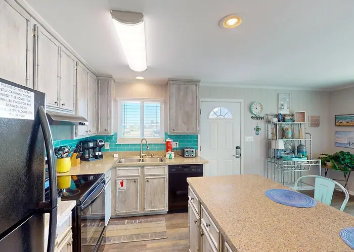 Holiday home With Private Pool & Access - Sleeps 4 Gulf Shores